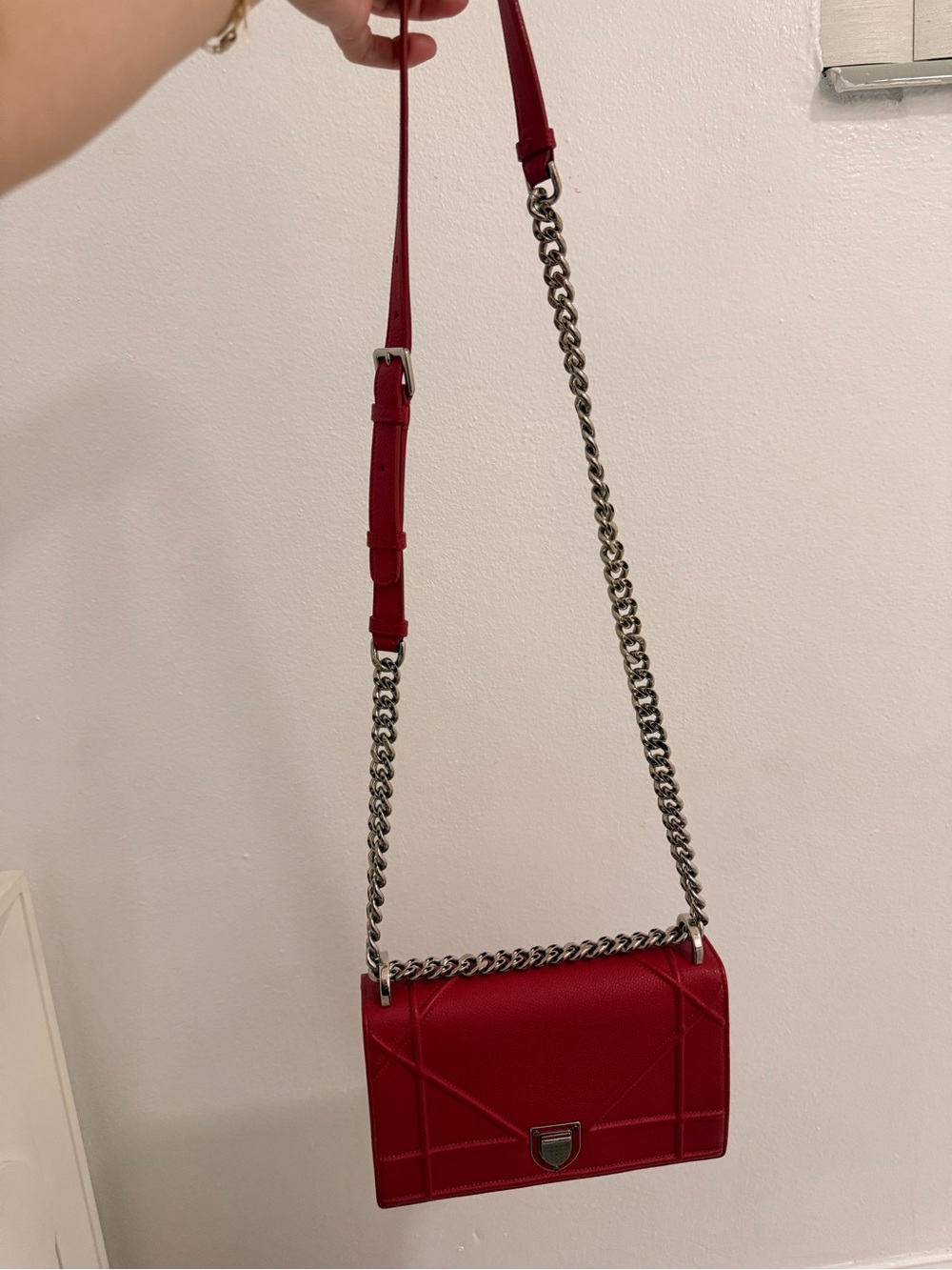 Dior Diorama Red Leather Purse - Picture 2 of 15
